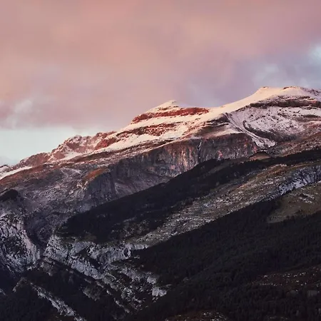Casa Guardafuentes De Ordesa Buerba